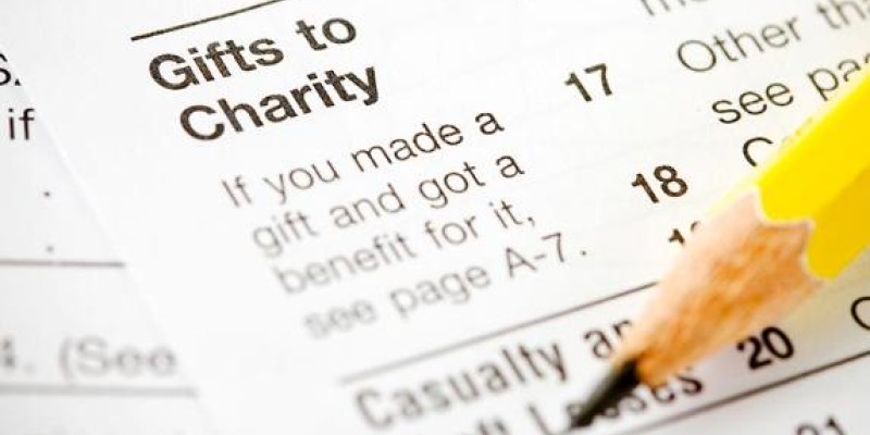 Tax Benefits of Charitable Giving: Maximize Your Tax-Deductible Donations